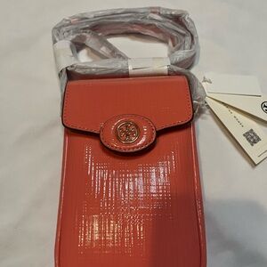 Tory Burch Robinson Crosshatch Phone Crossbody – Coral Crush | NWT